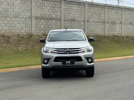 TOYOTA Hilux Caminhonete 2.7 16V 4P SR FLEX CABINE DUPLA AUTOM�TICO, Foto 2