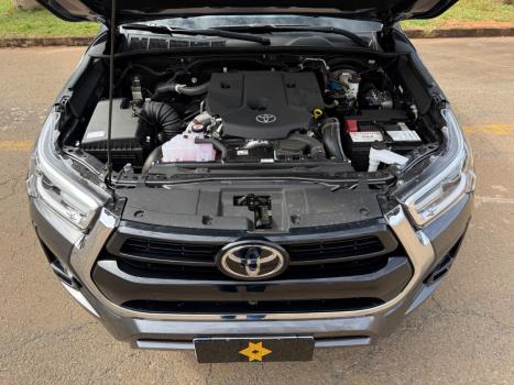 TOYOTA Hilux Caminhonete 2.8 16V SRX PLUS 4X4 TURBO DIESEL CABINE DUPLA AUTOM�TICO, Foto 9