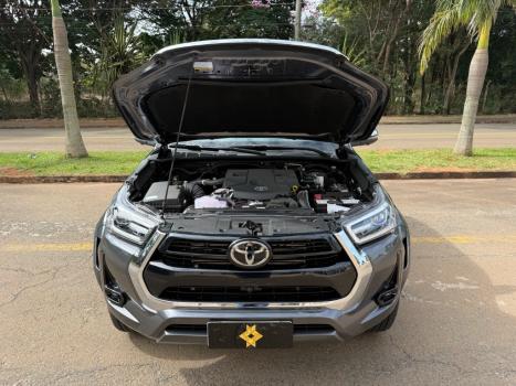 TOYOTA Hilux Caminhonete 2.8 16V SRX PLUS 4X4 TURBO DIESEL CABINE DUPLA AUTOM�TICO, Foto 10