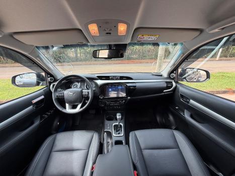 TOYOTA Hilux Caminhonete 2.8 16V SRX PLUS 4X4 TURBO DIESEL CABINE DUPLA AUTOM�TICO, Foto 13