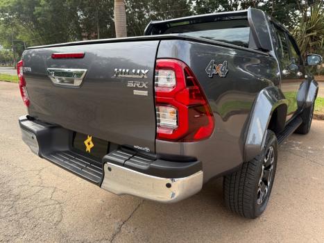 TOYOTA Hilux Caminhonete 2.8 16V SRX PLUS 4X4 TURBO DIESEL CABINE DUPLA AUTOM�TICO, Foto 15