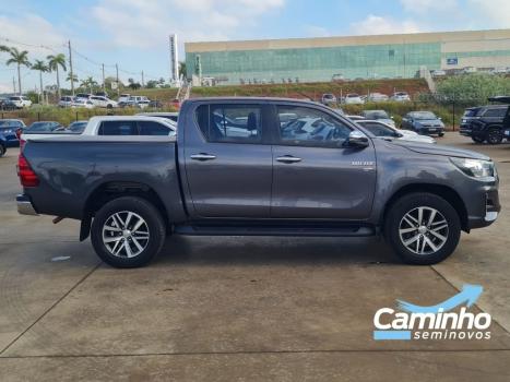 TOYOTA Hilux Caminhonete 2.7 16V 4P SRV FLEX CABINE DUPLA AUTOM�TICO, Foto 4