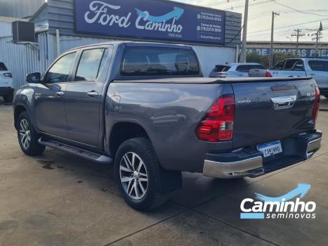 TOYOTA Hilux Caminhonete 2.7 16V 4P SRV FLEX CABINE DUPLA AUTOM�TICO, Foto 7