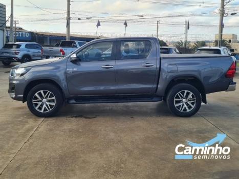 TOYOTA Hilux Caminhonete 2.7 16V 4P SRV FLEX CABINE DUPLA AUTOM�TICO, Foto 8