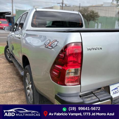 TOYOTA Hilux Caminhonete 2.7 16V 4P SRV FLEX 4X4  CABINE DUPLA AUTOM�TICO, Foto 7