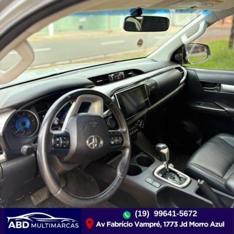 TOYOTA Hilux Caminhonete 2.7 16V 4P SRV FLEX 4X4  CABINE DUPLA AUTOM�TICO, Foto 9
