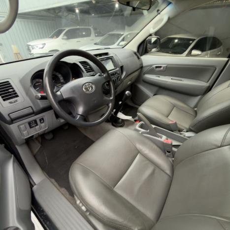 TOYOTA Hilux Caminhonete 3.0 4P SR 4X4 TURBO DIESEL CABINE DUPLA, Foto 7