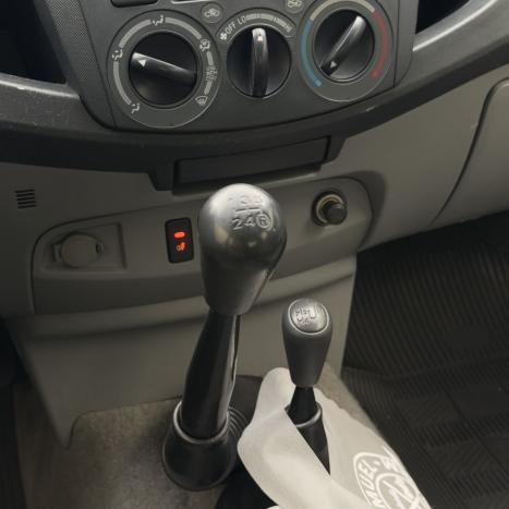 TOYOTA Hilux Caminhonete 3.0 4P SR 4X4 TURBO DIESEL CABINE DUPLA, Foto 10