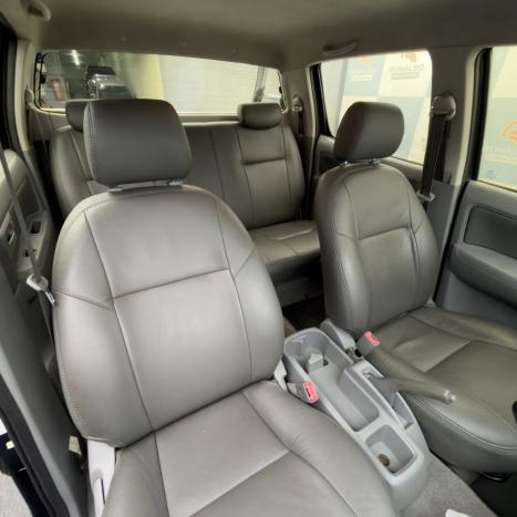 TOYOTA Hilux Caminhonete 3.0 4P SR 4X4 TURBO DIESEL CABINE DUPLA, Foto 13
