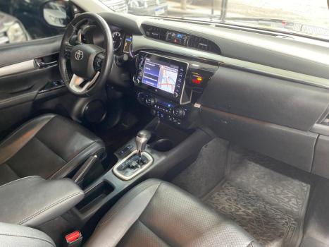 TOYOTA Hilux Caminhonete 2.8 16V SRV 4X4 DIESEL CABINE DUPLA AUTOM�TICO, Foto 15