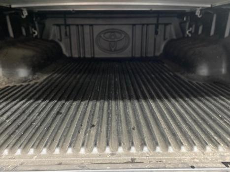 TOYOTA Hilux Caminhonete 2.8 16V SRV 4X4 DIESEL CABINE DUPLA AUTOM�TICO, Foto 17