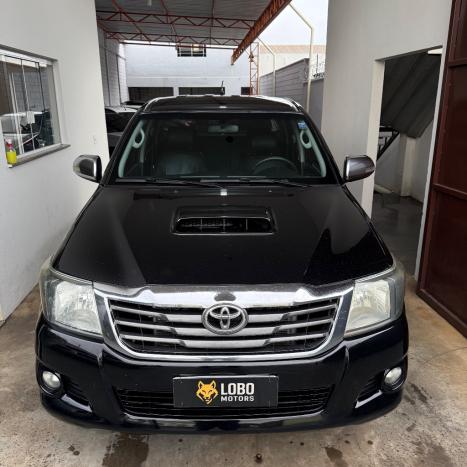 TOYOTA Hilux Caminhonete 3.0 4P 4X4 SRV TURBO DIESEL CABINE DUPLA LIMITED EDITION AUTOM�TICO, Foto 1