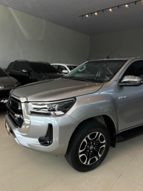 TOYOTA Hilux Caminhonete 2.8 16V SRX LIMITED 4X4 TURBO DIESEL CABINE DUPLA AUTOM�TICO, Foto 2
