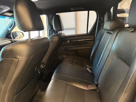 TOYOTA Hilux Caminhonete 2.8 16V SRX CONQUEST 4X4 TURBO DIESEL CABINE DUPLA AUTOM�TICO, Foto 12