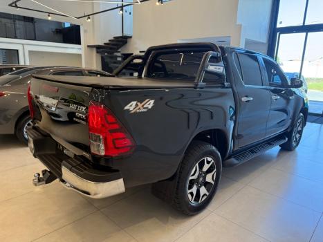 TOYOTA Hilux Caminhonete 2.8 16V SRX CONQUEST 4X4 TURBO DIESEL CABINE DUPLA AUTOM�TICO, Foto 15