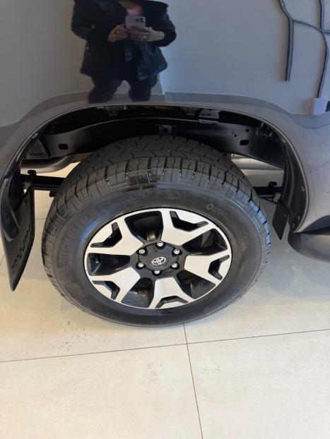 TOYOTA Hilux Caminhonete 2.8 16V SRX CONQUEST 4X4 TURBO DIESEL CABINE DUPLA AUTOM�TICO, Foto 18