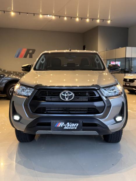 TOYOTA Hilux Caminhonete 2.8 16V 4P SR 4X4 DIESEL CABINE DUPLA AUTOM�TICO, Foto 3