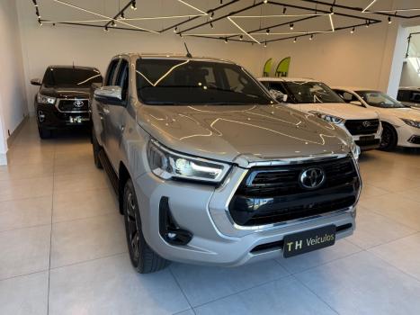 TOYOTA Hilux Caminhonete 2.8 16V SRX 4X4 TURBO DIESEL CABINE DUPLA AUTOM�TICO, Foto 2