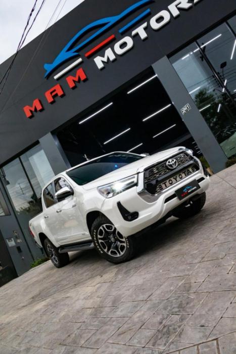 TOYOTA Hilux Caminhonete 2.8 16V SRX 4X4 DIESEL CABINE DUPLA AUTOM�TICO, Foto 1