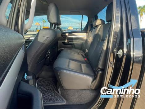 TOYOTA Hilux Caminhonete 2.8 16V SRX 4X4 TURBO DIESEL CABINE DUPLA AUTOM�TICO, Foto 9