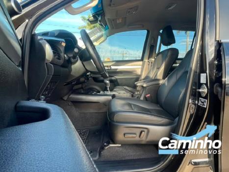 TOYOTA Hilux Caminhonete 2.8 16V SRX 4X4 TURBO DIESEL CABINE DUPLA AUTOM�TICO, Foto 11
