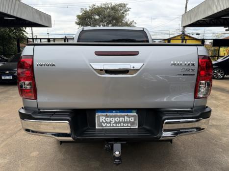 TOYOTA Hilux Caminhonete 2.8 16V SRX 50 ANOS 4X4 TURBO DIESEL CABINE DUPLA AUTOM�TICO, Foto 5