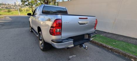 TOYOTA Hilux Caminhonete 2.8 16V SRX 50 ANOS 4X4 TURBO DIESEL CABINE DUPLA AUTOM�TICO, Foto 2
