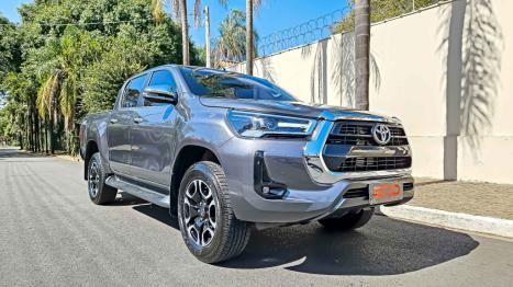 TOYOTA Hilux Caminhonete 2.8 16V SRV 4X4 DIESEL CABINE DUPLA AUTOM�TICO, Foto 1