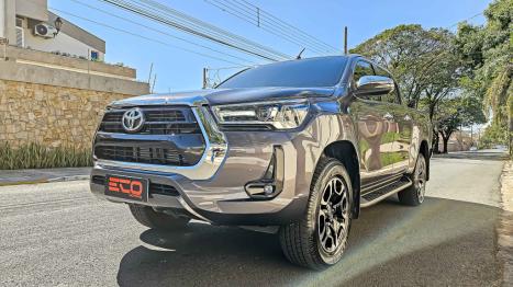 TOYOTA Hilux Caminhonete 2.8 16V SRV 4X4 DIESEL CABINE DUPLA AUTOM�TICO, Foto 3