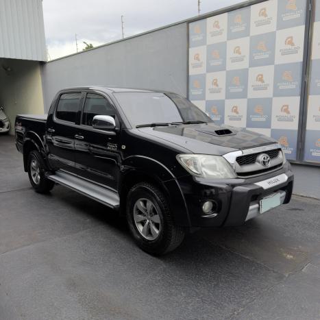 TOYOTA Hilux Caminhonete 3.0 16V 4P 4X4 SRV TURBO DIESEL CABINE DUPLA AUTOM�TICO, Foto 1