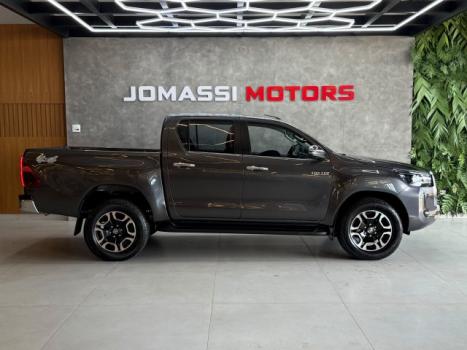 TOYOTA Hilux Caminhonete 2.8 16V SRX LIMITED 4X4 TURBO DIESEL CABINE DUPLA AUTOM�TICO, Foto 5