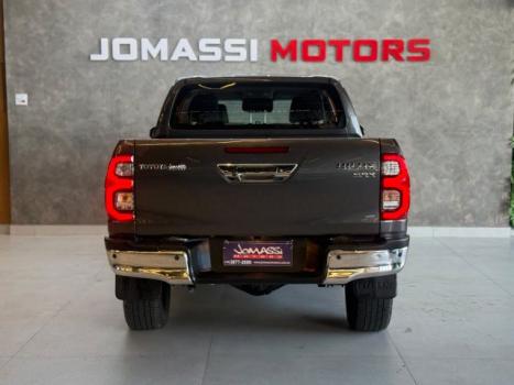 TOYOTA Hilux Caminhonete 2.8 16V SRX LIMITED 4X4 TURBO DIESEL CABINE DUPLA AUTOM�TICO, Foto 8