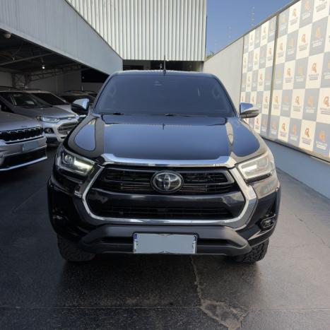 TOYOTA Hilux Caminhonete 2.8 16V SRX 4X4 TURBO DIESEL CABINE DUPLA AUTOM�TICO, Foto 2