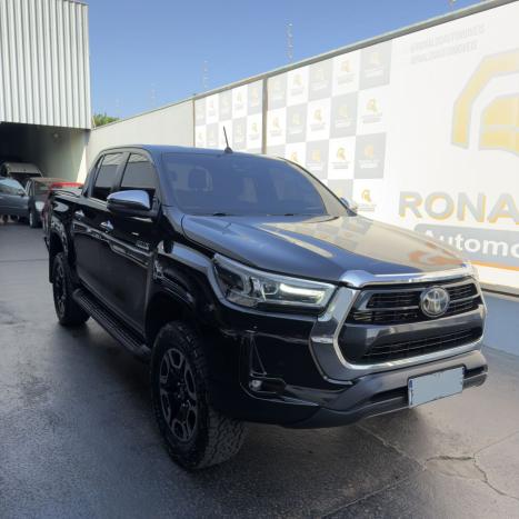 TOYOTA Hilux Caminhonete 2.8 16V SRX 4X4 TURBO DIESEL CABINE DUPLA AUTOM�TICO, Foto 3