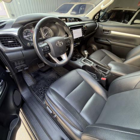TOYOTA Hilux Caminhonete 2.8 16V SRX 4X4 TURBO DIESEL CABINE DUPLA AUTOM�TICO, Foto 7