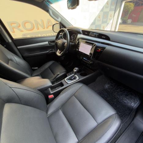 TOYOTA Hilux Caminhonete 2.8 16V SRX 4X4 TURBO DIESEL CABINE DUPLA AUTOM�TICO, Foto 12