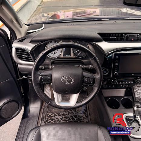 TOYOTA Hilux Caminhonete 2.8 16V SRX 4X4 TURBO DIESEL CABINE DUPLA AUTOMÁTICO, Foto 10