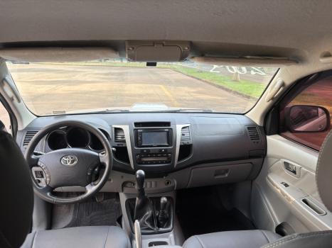TOYOTA Hilux Caminhonete 3.0 4P 4X4 SRV TURBO DIESEL CABINE DUPLA, Foto 8