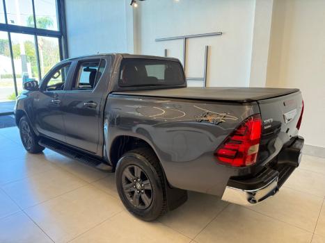 TOYOTA Hilux Caminhonete 2.7 16V 4P SR FLEX CABINE DUPLA AUTOM�TICO, Foto 14