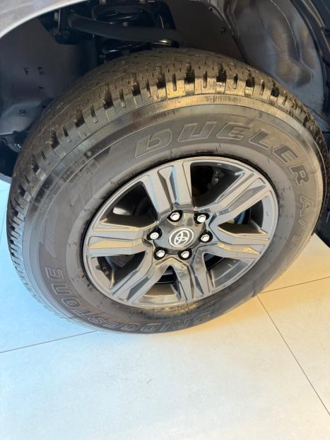 TOYOTA Hilux Caminhonete 2.7 16V 4P SR FLEX CABINE DUPLA AUTOM�TICO, Foto 15