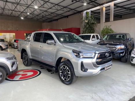 TOYOTA Hilux Caminhonete 2.8 16V SRX 4X4 TURBO DIESEL CABINE DUPLA AUTOM�TICO, Foto 2