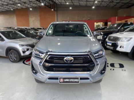 TOYOTA Hilux Caminhonete 2.8 16V SRX 4X4 TURBO DIESEL CABINE DUPLA AUTOM�TICO, Foto 3
