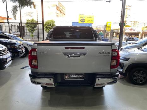 TOYOTA Hilux Caminhonete 2.8 16V SRX 4X4 TURBO DIESEL CABINE DUPLA AUTOM�TICO, Foto 7