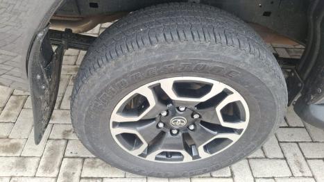 TOYOTA Hilux Caminhonete 2.8 16V SRX 4X4 TURBO DIESEL CABINE DUPLA AUTOM�TICO, Foto 6