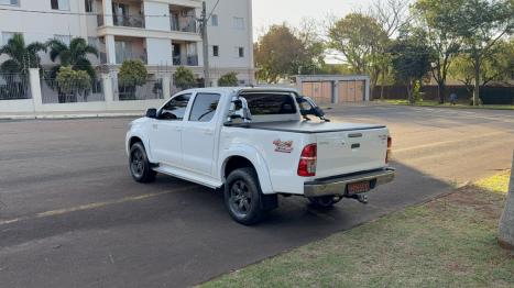 TOYOTA Hilux Caminhonete 3.0 4P 4X4 SRV TURBO DIESEL CABINE DUPLA LIMITED EDITION AUTOM�TICO, Foto 4