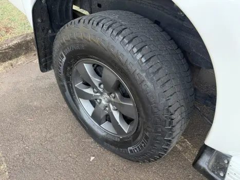 TOYOTA Hilux Caminhonete 3.0 4P 4X4 SRV TURBO DIESEL CABINE DUPLA LIMITED EDITION AUTOM�TICO, Foto 14