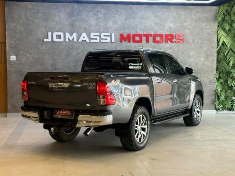 TOYOTA Hilux Caminhonete 2.8 16V SRV 4X4 DIESEL CABINE DUPLA AUTOM�TICO, Foto 6