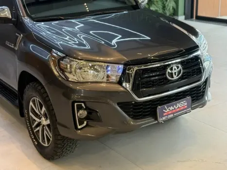 TOYOTA Hilux Caminhonete 2.8 16V SRV 4X4 DIESEL CABINE DUPLA AUTOM�TICO, Foto 17