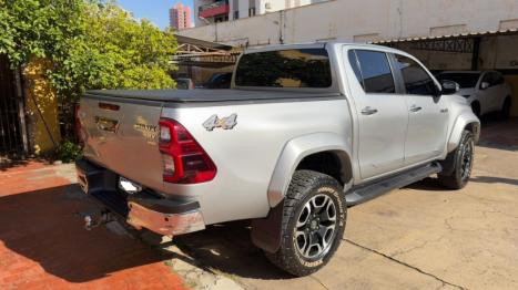 TOYOTA Hilux Caminhonete 2.8 16V 4P SRX DIESEL CABINE DUPLA, Foto 3
