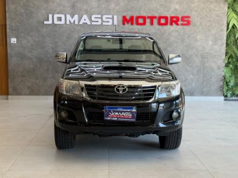 TOYOTA Hilux Caminhonete 3.0 4P 4X4 SRV TURBO DIESEL CABINE DUPLA, Foto 2